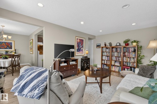 79 Grandview Ridge, St. Albert, AB - Indoor