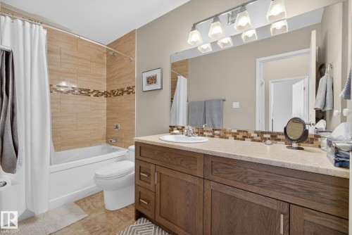 79 Grandview Ridge, St. Albert, AB - Indoor Photo Showing Bathroom