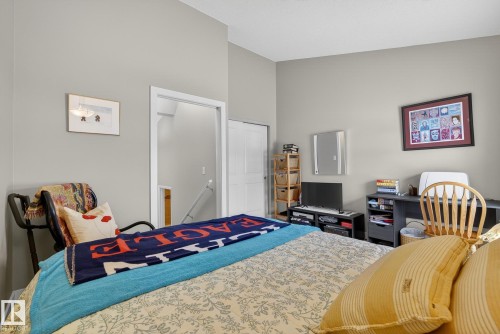 79 Grandview Ridge, St. Albert, AB - Indoor Photo Showing Bedroom