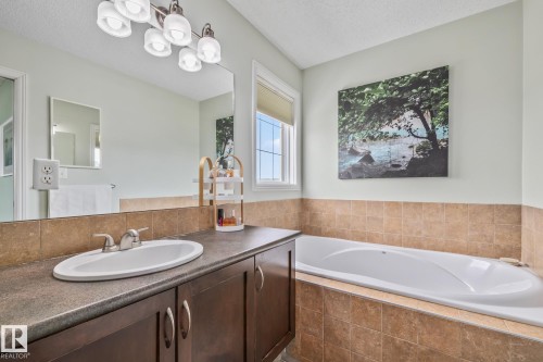 1509 78 St, Edmonton, AB - Indoor Photo Showing Bathroom