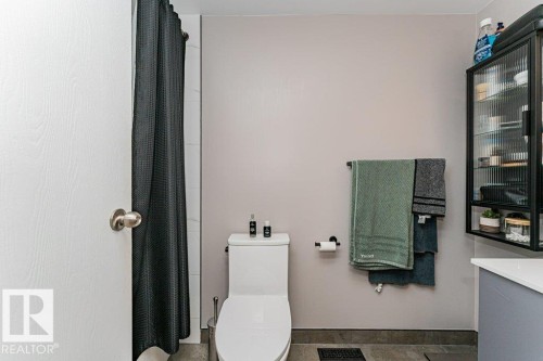 14678 54 Street, Edmonton, AB - Indoor