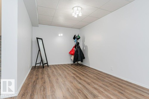14678 54 Street, Edmonton, AB - Indoor Photo Showing Other Room