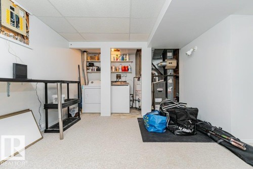 14678 54 Street, Edmonton, AB - Indoor Photo Showing Other Room