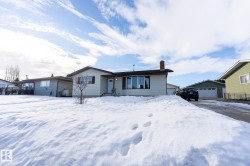 4527 45 Avenue Gibbons, AB T0A 1N0
