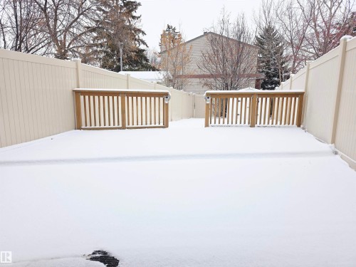 2 10205 158 Avenue, Edmonton, AB - Outdoor