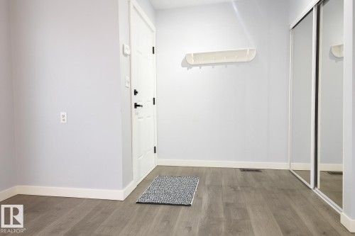 2 10205 158 Avenue, Edmonton, AB - Indoor Photo Showing Other Room