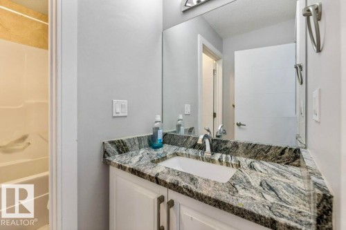 4452 6 Street, Edmonton, AB - Indoor Photo Showing Bathroom