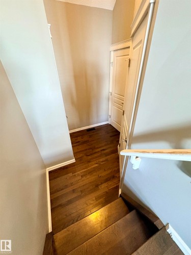 21340 51 Avenue, Edmonton, AB - Indoor Photo Showing Other Room