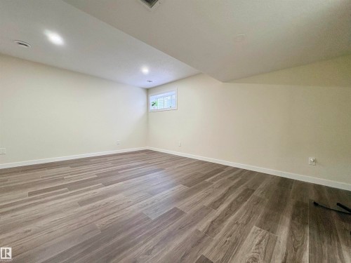 21340 51 Avenue, Edmonton, AB - Indoor