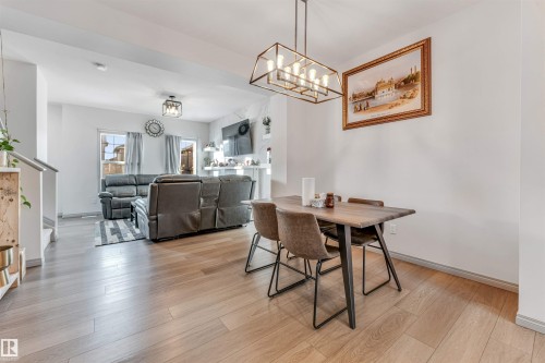 1217 Watt Drive, Edmonton, AB - Indoor Photo Showing Dining Room