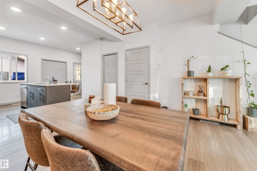 1217 Watt Drive, Edmonton, AB - Indoor Photo Showing Dining Room
