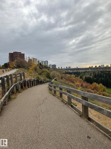 1503-11503 100 Avenue, Edmonton, AB - Outdoor With View