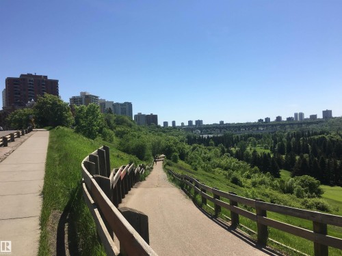 1503-11503 100 Avenue, Edmonton, AB - Outdoor With View