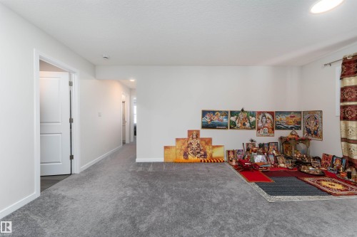 2120 Muckleplum Crescent, Edmonton, AB - Indoor Photo Showing Other Room