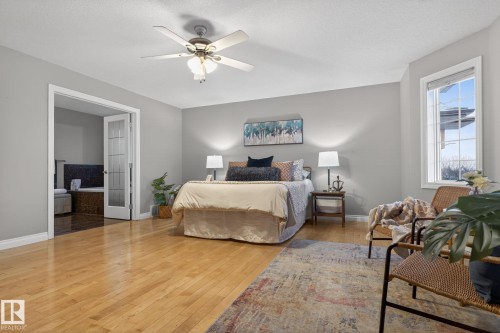 13608 160 Avenue, Edmonton, AB - Indoor Photo Showing Bedroom