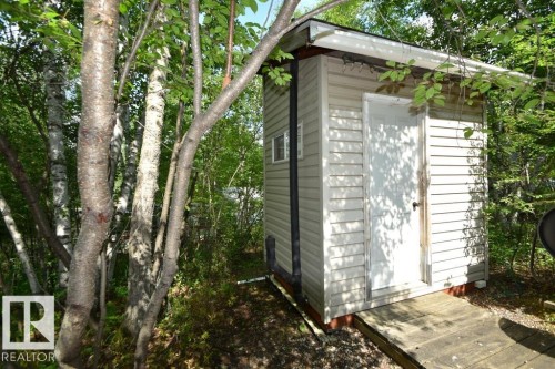 27, 174032 Twp Rd 653.7, Rural Athabasca County, AB 