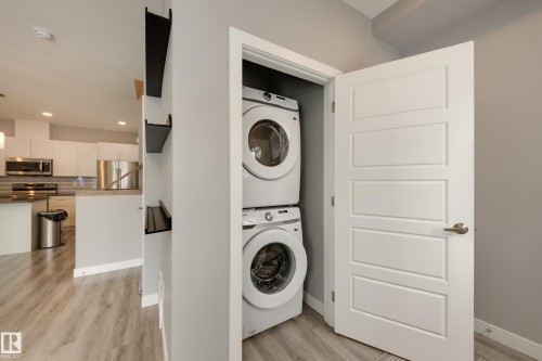 2 12014 92 Street, Edmonton, AB - Indoor Photo Showing Laundry Room