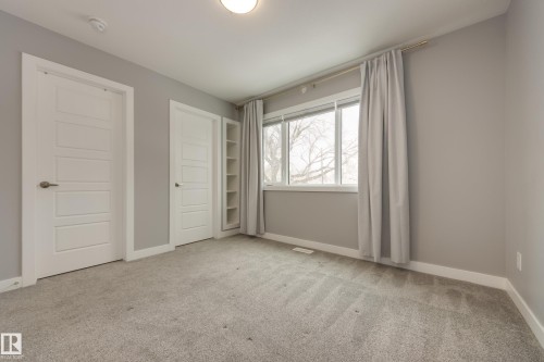 2 12014 92 Street, Edmonton, AB - Indoor Photo Showing Other Room