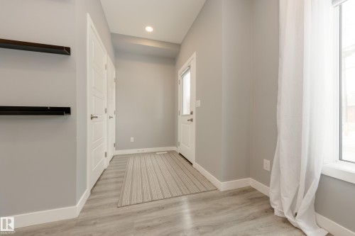 2 12014 92 Street, Edmonton, AB - Indoor Photo Showing Other Room