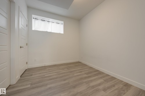 2 12014 92 Street, Edmonton, AB - Indoor Photo Showing Other Room