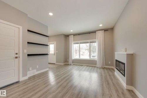 2 12014 92 Street, Edmonton, AB - Indoor With Fireplace
