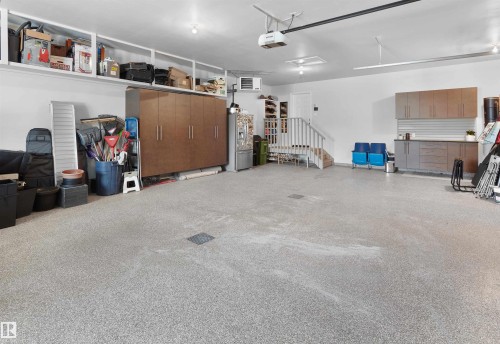 3407 Watson Place, Edmonton, AB - Indoor Photo Showing Garage