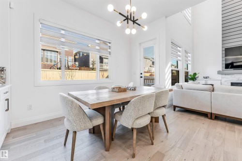 6464 Elston Loop, Edmonton, AB - Indoor Photo Showing Other Room