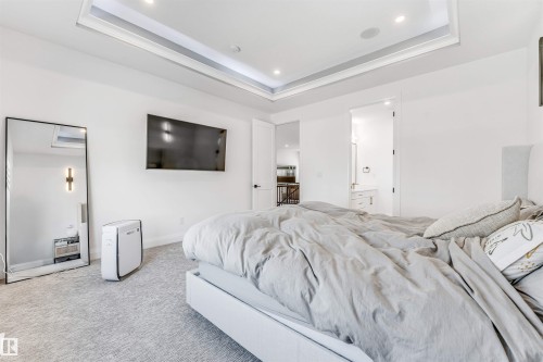 6464 Elston Loop, Edmonton, AB - Indoor Photo Showing Bedroom
