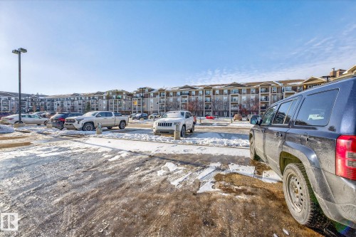 7126 7327 South Terwillegar Drive, Edmonton, AB - Outdoor
