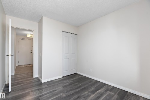 901 10145 109 Street, Edmonton, AB - Indoor Photo Showing Other Room