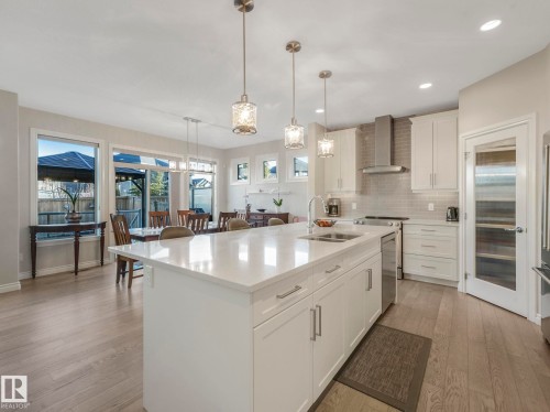 5774 Keeping Crescent, Edmonton, AB 