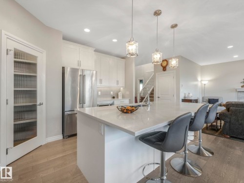 5774 Keeping Crescent, Edmonton, AB 