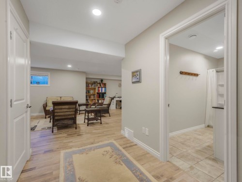 5774 Keeping Crescent, Edmonton, AB 