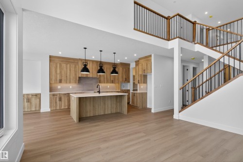 16512 34 Avenue, Edmonton, AB - Indoor Photo Showing Kitchen