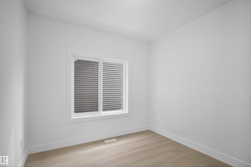 16512 34 Avenue, Edmonton, AB - Indoor Photo Showing Other Room