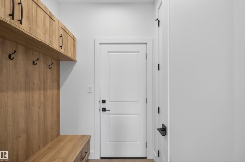 16512 34 Avenue, Edmonton, AB - Indoor Photo Showing Other Room