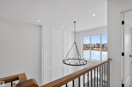 16512 34 Avenue, Edmonton, AB - Indoor Photo Showing Other Room