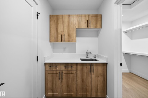 16512 34 Avenue, Edmonton, AB - Indoor