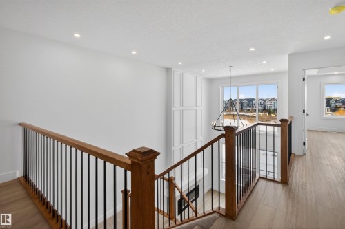 16512 34 Avenue, Edmonton, AB - Indoor Photo Showing Other Room