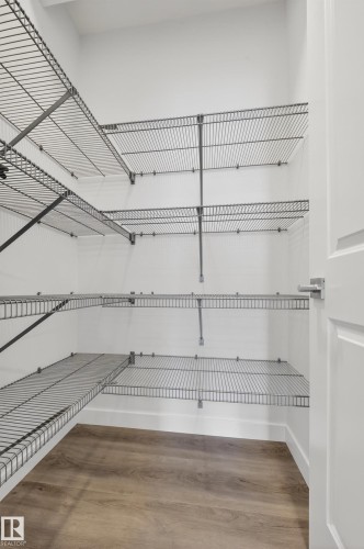 8515 181 Avenue, Edmonton, AB - Indoor With Storage