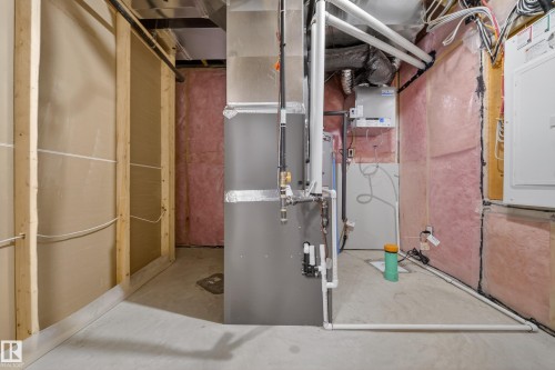 8515 181 Avenue, Edmonton, AB - Indoor Photo Showing Basement