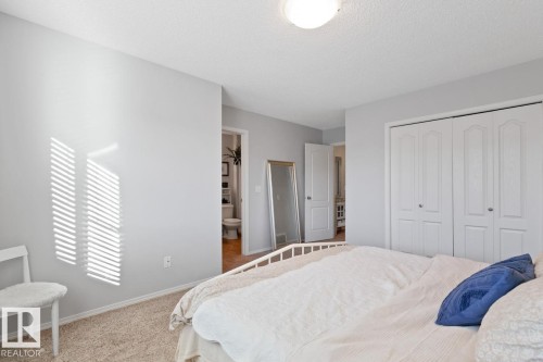 3124 16 Avenue, Edmonton, AB - Indoor Photo Showing Bedroom