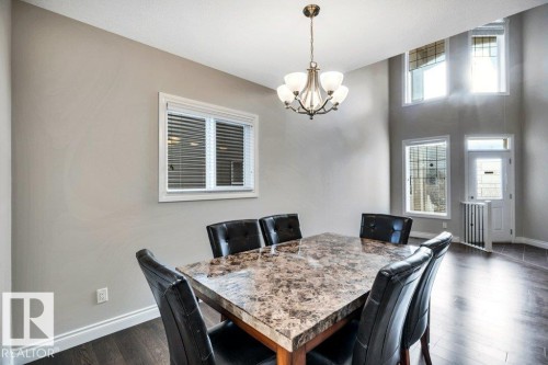 728 43 Avenue, Edmonton, AB - Indoor Photo Showing Dining Room