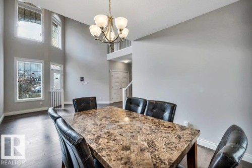 728 43 Avenue, Edmonton, AB - Indoor Photo Showing Dining Room