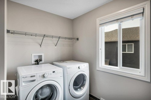 728 43 Avenue, Edmonton, AB - Indoor Photo Showing Laundry Room
