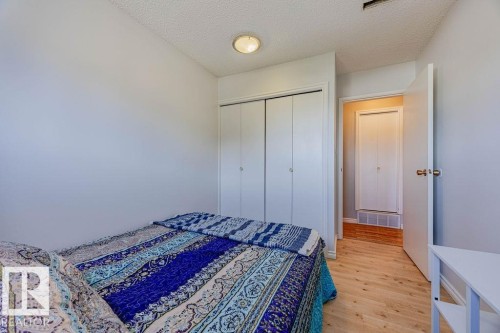 8005 27 Avenue, Edmonton, AB - Indoor Photo Showing Bedroom