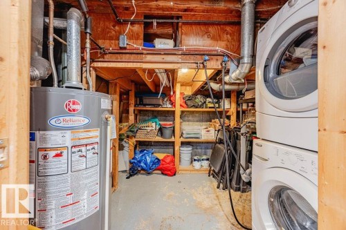 8005 27 Avenue, Edmonton, AB - Indoor Photo Showing Laundry Room