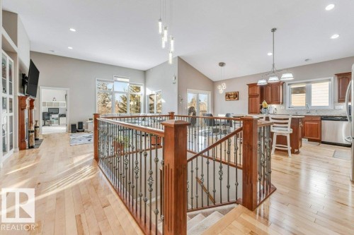 20 18343 Lessard Road, Edmonton, AB - Indoor Photo Showing Other Room