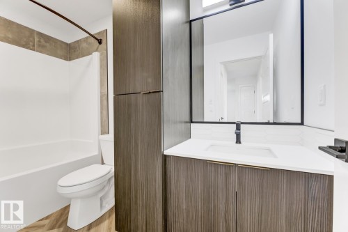 2010 Genesis Lane, Stony Plain, AB - Indoor Photo Showing Bathroom