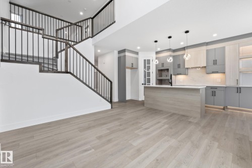 30 Blackbird Bend, Fort Saskatchewan, AB - Indoor Photo Showing Kitchen